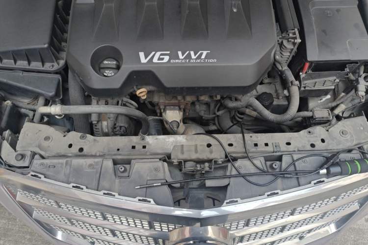 Used Cadillac XTS 2013 36S Platinum Edition Engine Bay