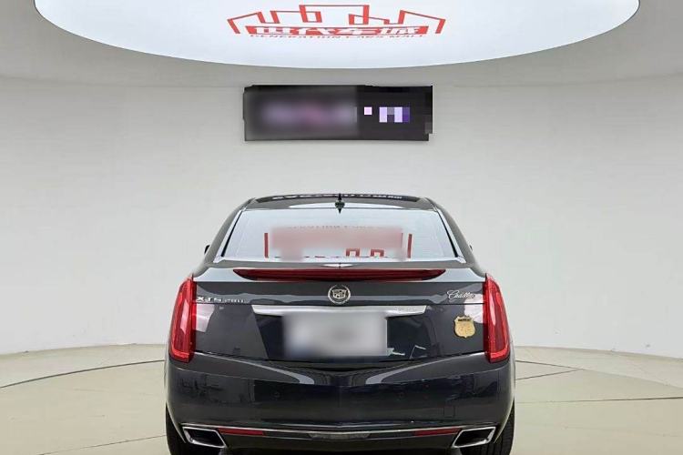 Used Cadillac XTS 2013 28T Leading Model Exterior 4