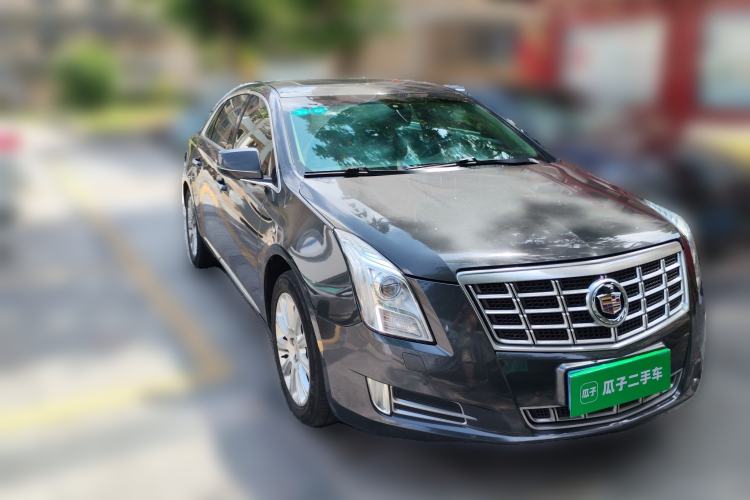 Used Cadillac XTS 2013 28T Tech Model Front Right 45 Deg