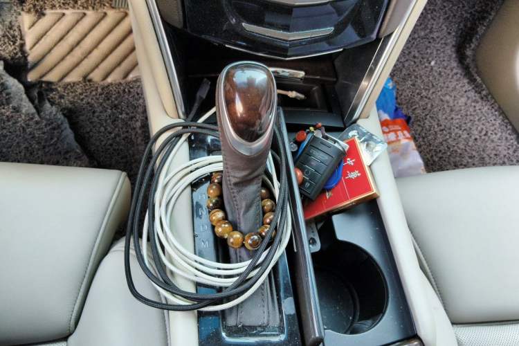 Used Cadillac XTS 2013 28T Leading Model Gear Lever