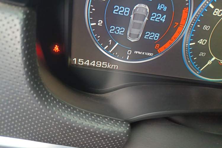 Used Cadillac XTS 2013 28T Leading Model Odometer Close Up