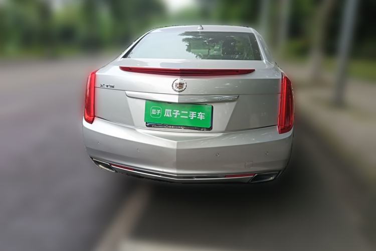 Used Cadillac XTS 2013 28T Leading Model Rear
