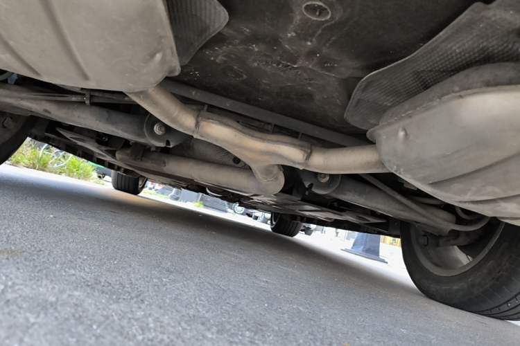 Used Cadillac XTS 2013 28T Comfort Model Chassis Rear