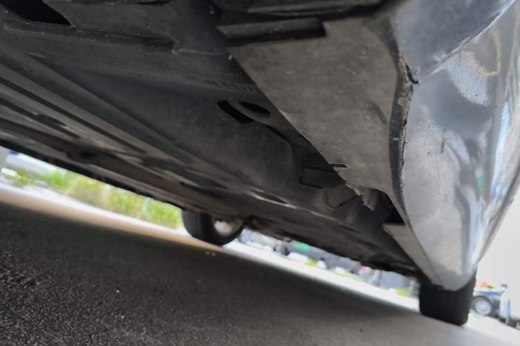 Used Cadillac XTS 2013 28T Comfort Model Chassis Rear Right