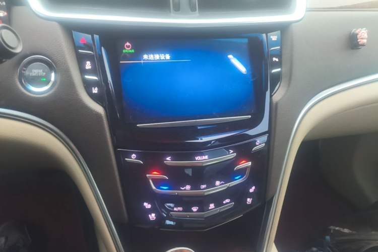 Used Cadillac XTS 2013 28T Luxury Model Audio And AC Panel