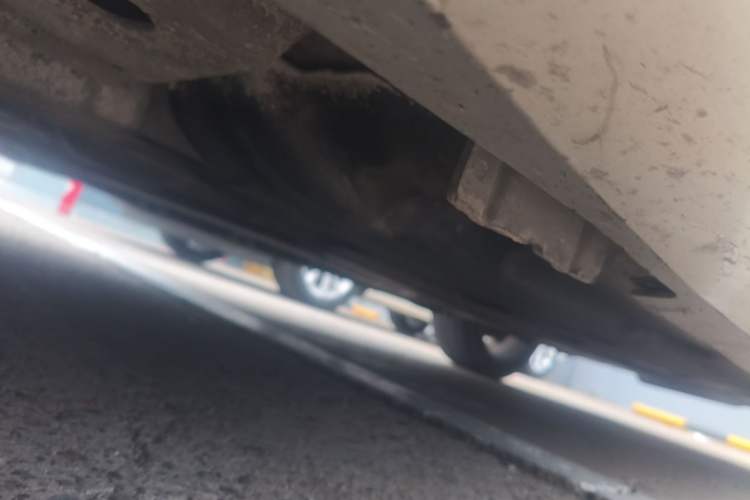 Used Cadillac XTS 2013 28T Luxury Model Chassis Front Left