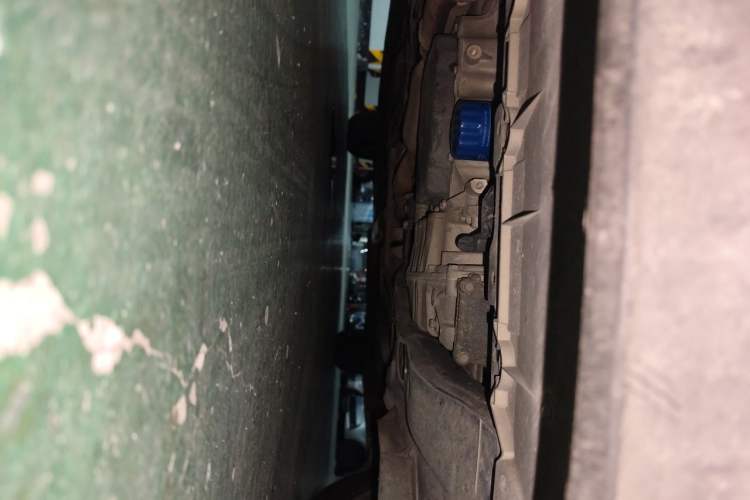 Used Cadillac XTS 2013 28T Comfort Model Chassis Front