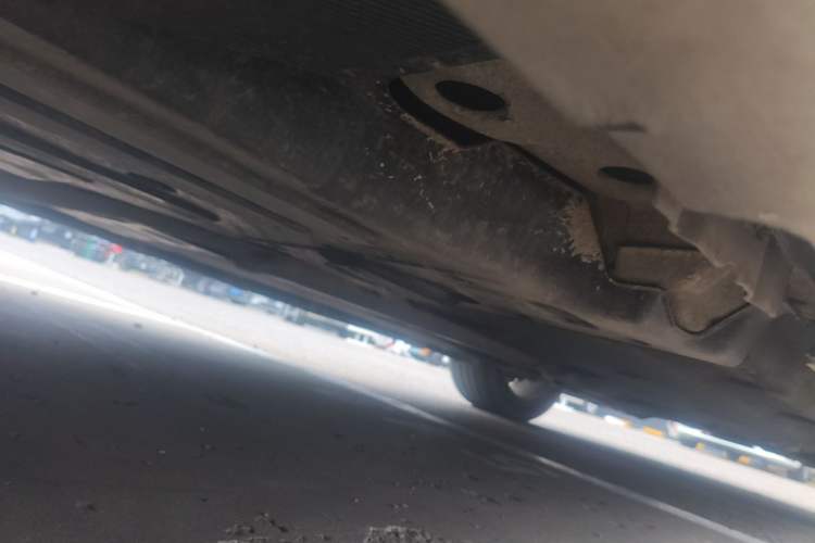 Used Cadillac XTS 2013 28T Luxury Model Chassis Rear Right