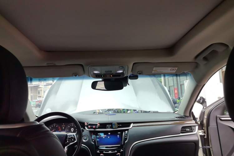 Used Cadillac XTS 2013 28T Leading Model Headliner