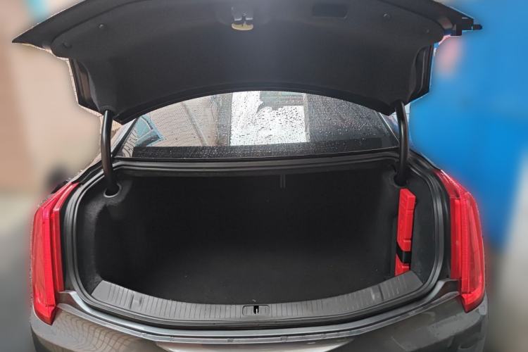 Used Cadillac XTS 2013 36S Platinum Edition Trunk