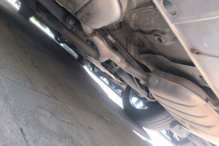 Used Cadillac XTS 2013 36S Platinum Edition Chassis Front Left