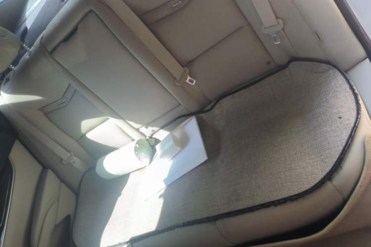 Used Cadillac XTS 2013 36S Platinum Edition Left Rear Seat