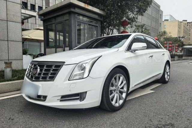 Used Cadillac XTS 2013 28T Leading Model
