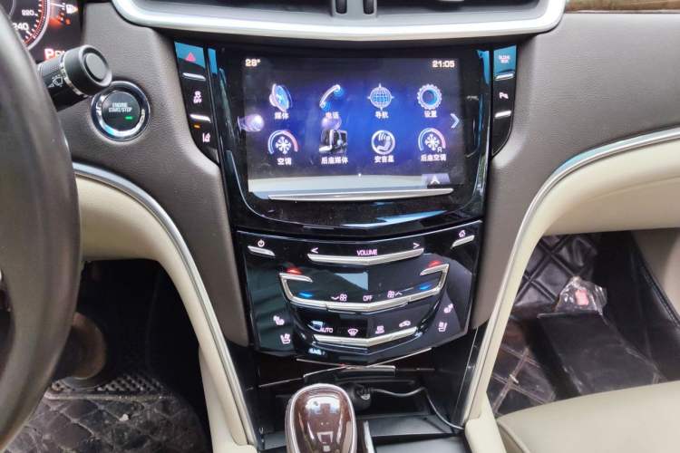 Used Cadillac XTS 2013 36S Platinum Edition Audio And AC Panel