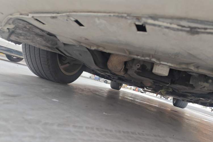 Used Cadillac XTS 2013 28T Comfort Model Chassis Front