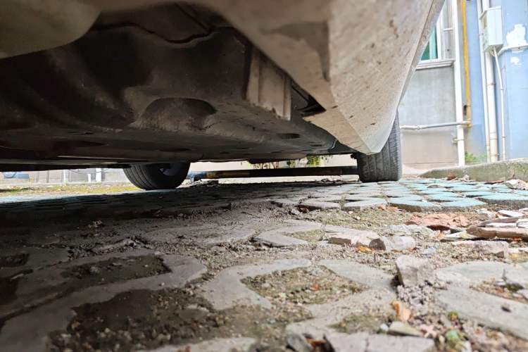 Used Cadillac XTS 2013 28T Luxury Model Chassis Front Left