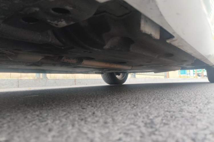 Used Cadillac XTS 2013 28T Elite Edition Chassis Front Left