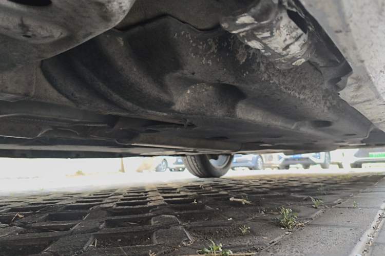 Used Cadillac XTS 2013 28T Comfort Model Chassis Front Left