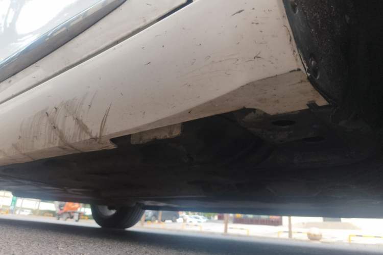 Used Cadillac XTS 2013 28T Elite Edition Chassis Front Right
