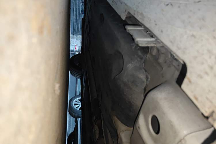 Used Cadillac XTS 2013 28T Leading Model Chassis Front Right