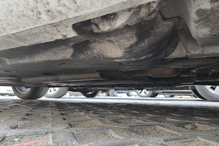 Used Cadillac XTS 2013 28T Comfort Model Chassis Front Right