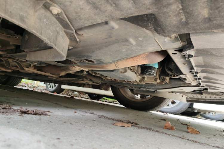 Used Cadillac XTS 2013 28T Comfort Model Chassis Front