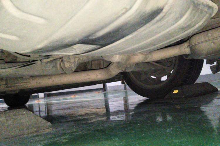 Used Cadillac XTS 2013 28T Comfort Model Chassis Rear Left