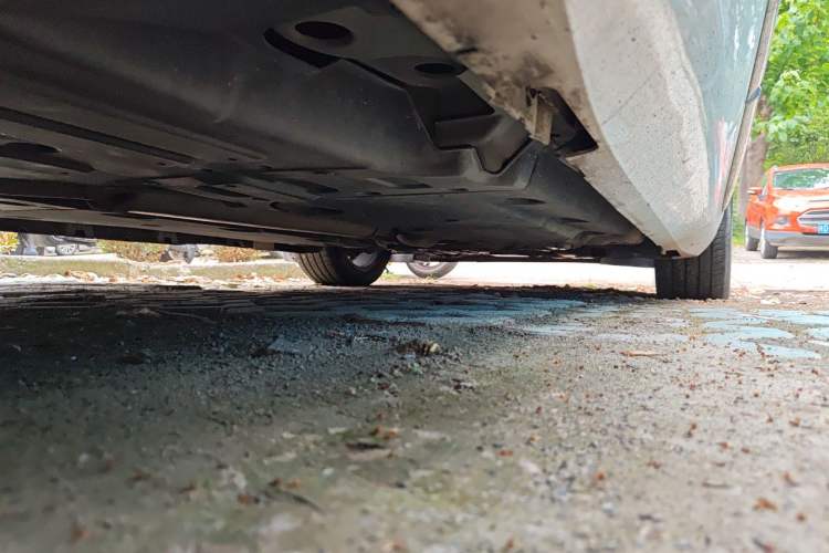 Used Cadillac XTS 2013 28T Luxury Model Chassis Rear Right