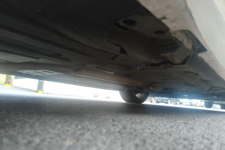 Used Cadillac XTS 2013 28T Elite Edition Chassis Rear Right