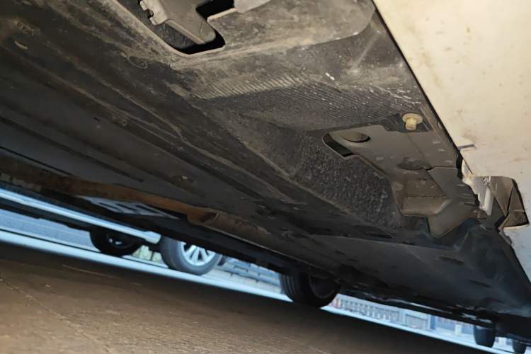 Used Cadillac XTS 2013 28T Leading Model Chassis Rear Right