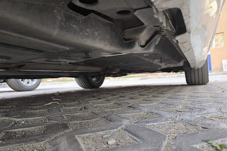 Used Cadillac XTS 2013 28T Comfort Model Chassis Rear Right