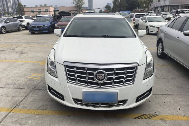 Used Cadillac XTS 2013 28T Comfort Model Exterior 1