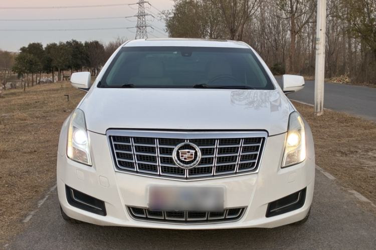 Used Cadillac XTS 2013 28T Comfort Model Exterior 1