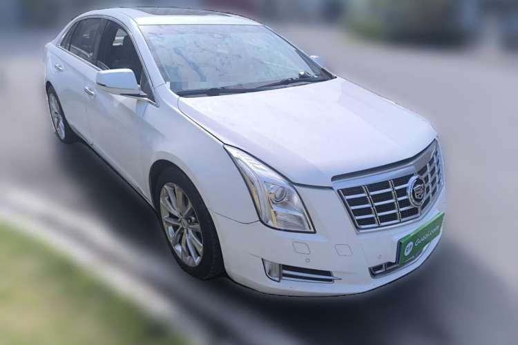 Used Cadillac XTS 2013 28T Leading Model Exterior 2