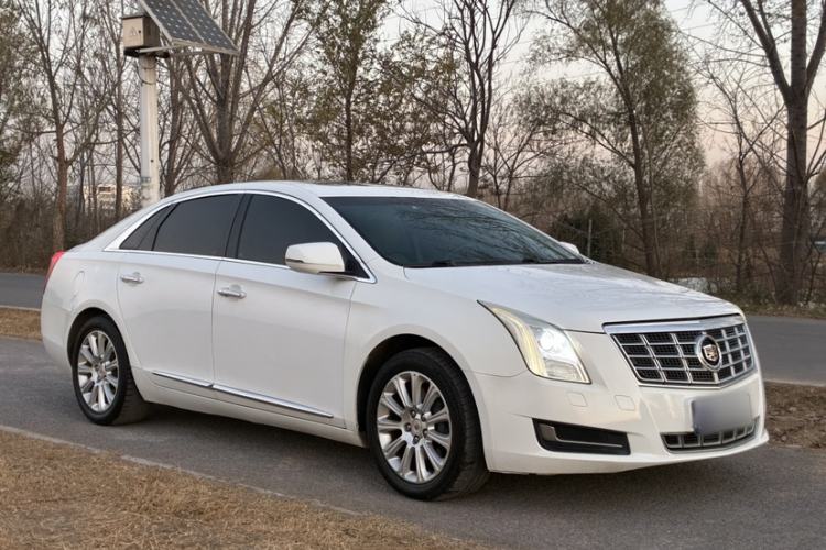 Used Cadillac XTS 2013 28T Comfort Model Exterior 6