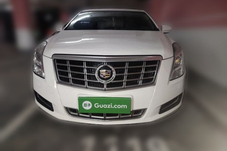 Used Cadillac XTS 2013 28T Comfort Model Front