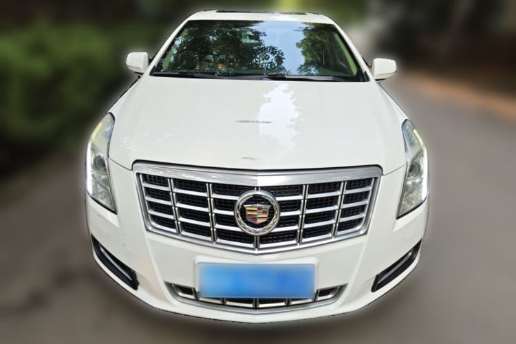 Used Cadillac XTS 2013 28T Comfort Model Front