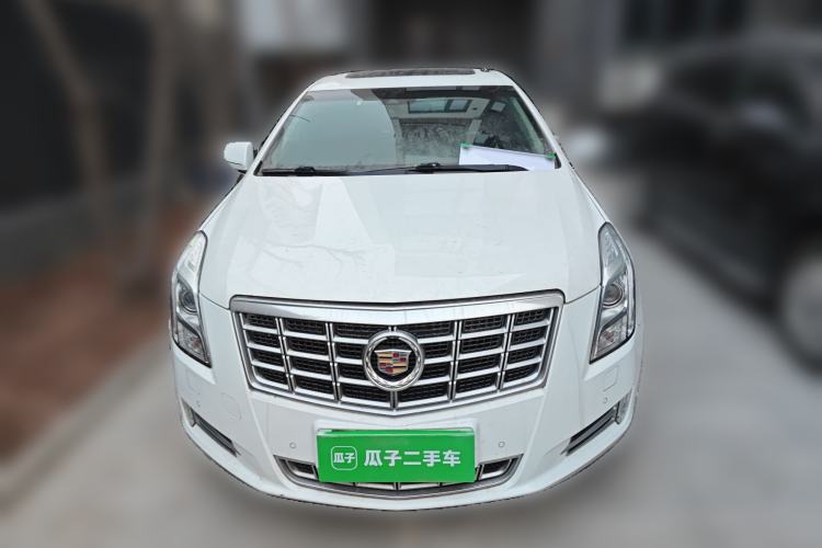 Used Cadillac XTS 2013 28T Leading Model Front