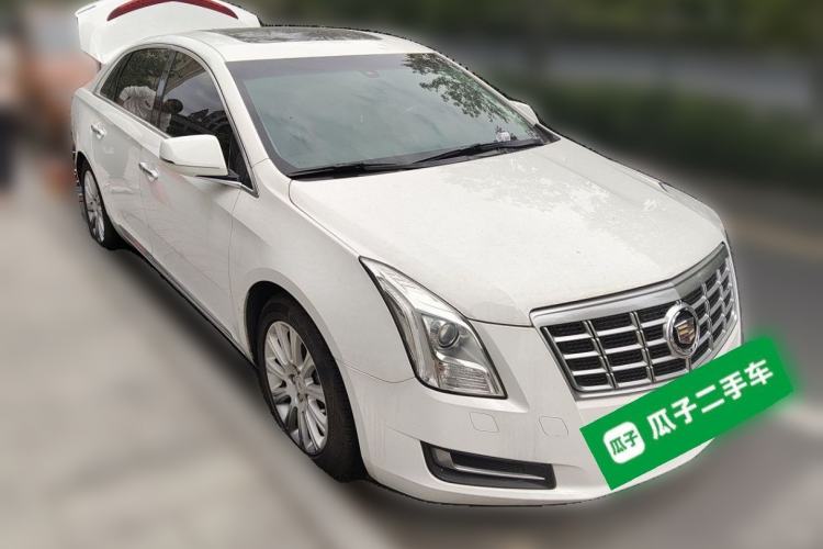 Used Cadillac XTS 2013 28T Comfort Model Front Right 45 Deg