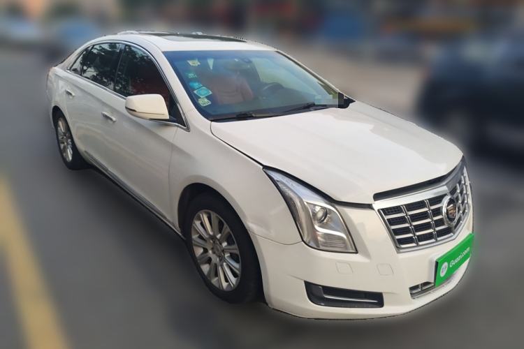 Used Cadillac XTS 2013 28T Comfort Model Front Right 45 Deg