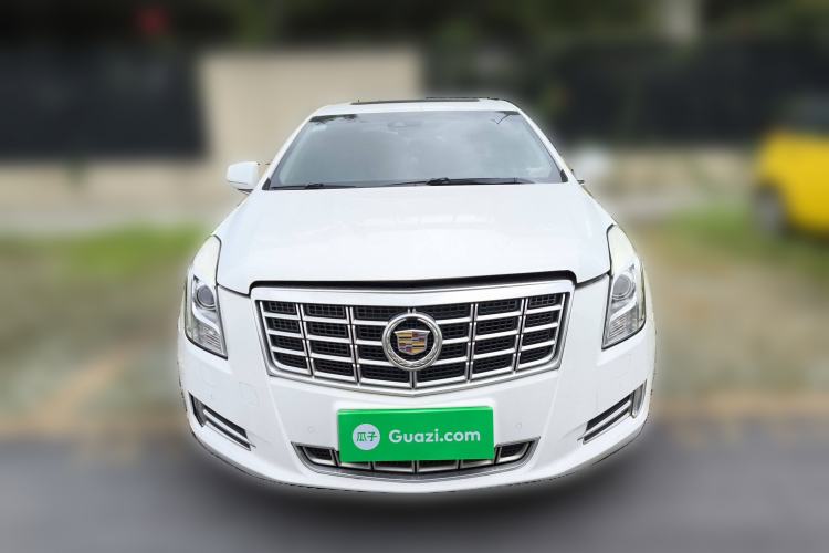Used Cadillac XTS 2013 28T Luxury Model Front