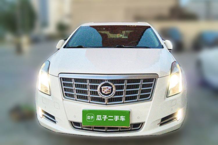 Used Cadillac XTS 2013 28T Luxury Model Front