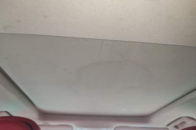 Used Cadillac XTS 2013 28T Comfort Model Headliner