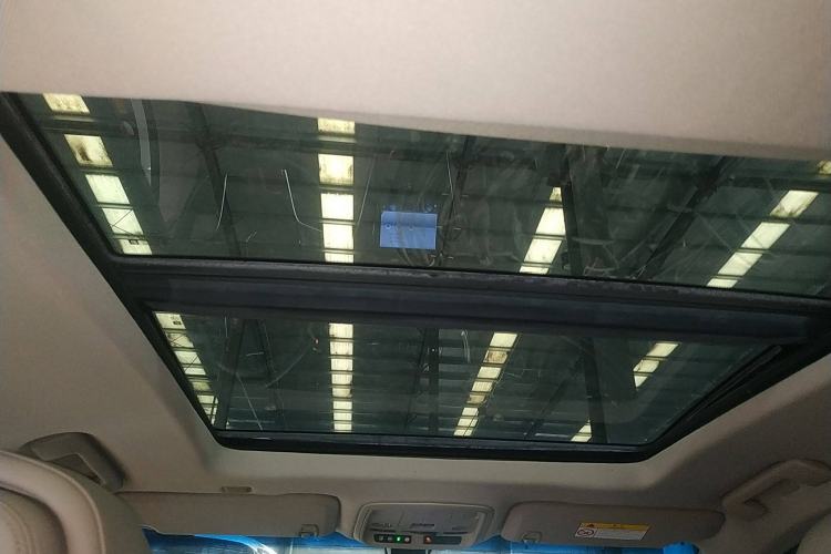Used Cadillac XTS 2013 28T Comfort Model Headliner