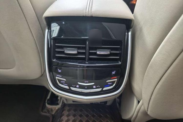 Used Cadillac XTS 2013 28T Leading Model Interior 1