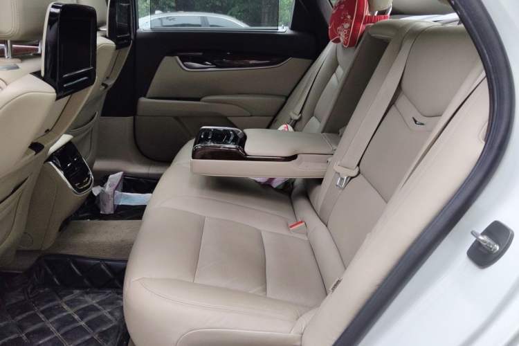 Used Cadillac XTS 2013 36S Platinum Edition Left Rear Seat