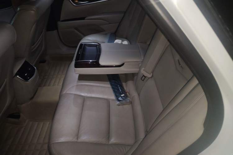 Used Cadillac XTS 2013 28T Comfort Model Left Rear Seat