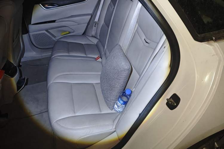 Used Cadillac XTS 2013 28T Elegant Model Left Rear Seat