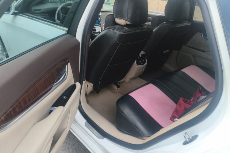 Used Cadillac XTS 2013 28T Elite Edition Left Rear Seat