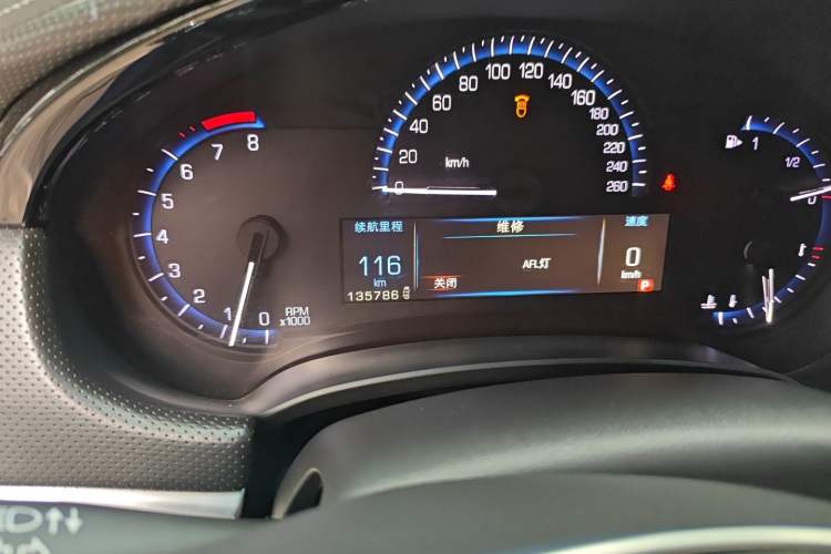 Used Cadillac XTS 2013 28T Luxury Model Odometer Close Up